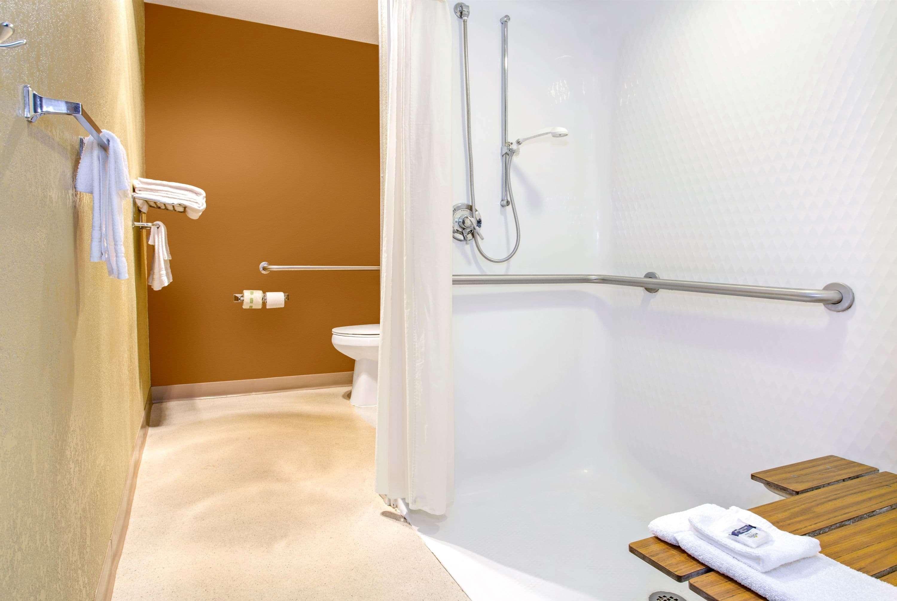 Microtel Inn & Suites By Wyndham Mason Εξωτερικό φωτογραφία
